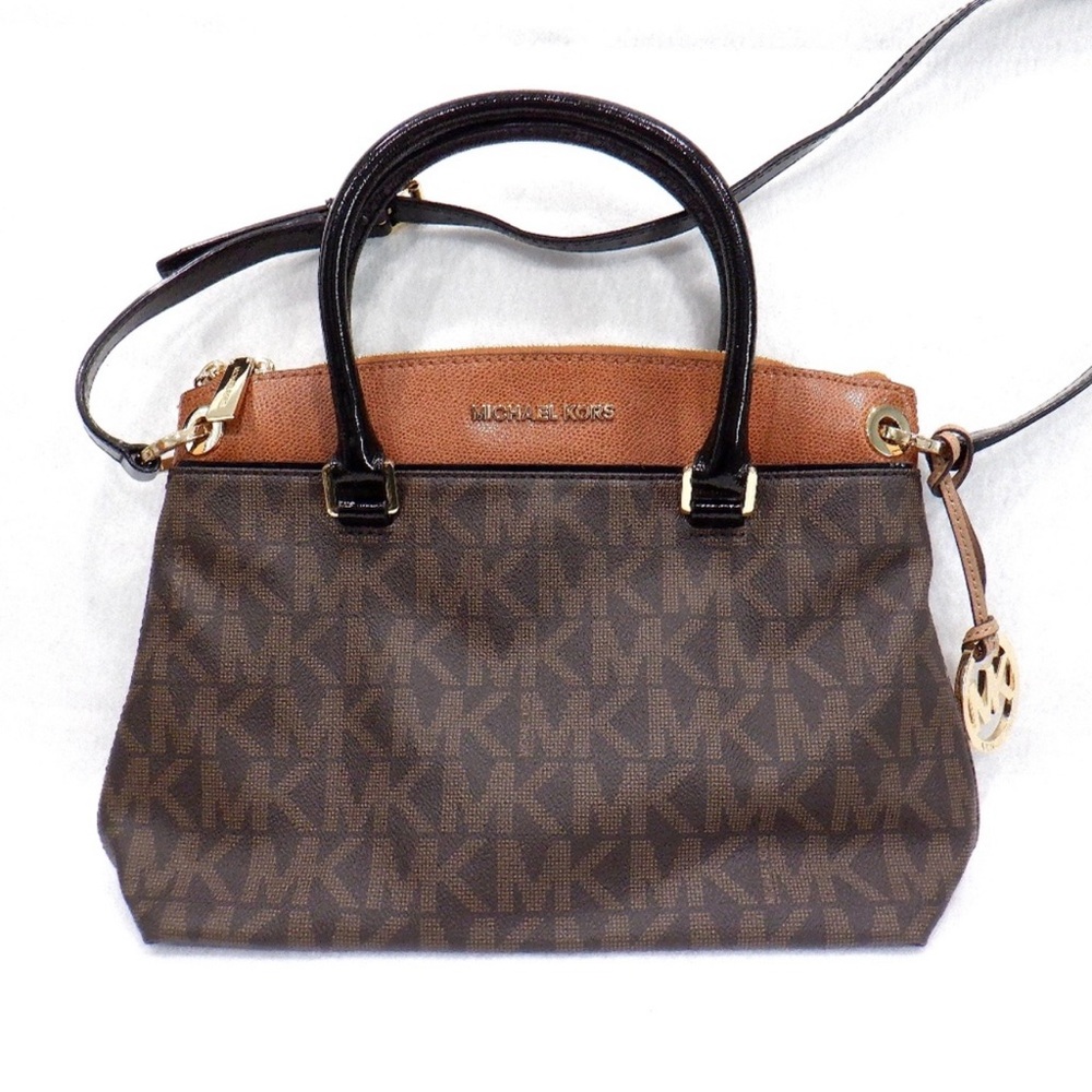 Michael Kors Aubrey Signature Satchel.NWOT - Picture 3 of 10